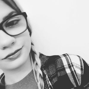 Meet your Posher, Marci